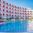 Grand Decameron Cornwall Beach