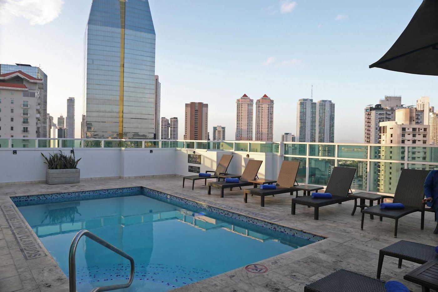 The rooftop pool, with the Panama City skyline