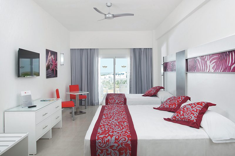Double Room Tropical View, two beds