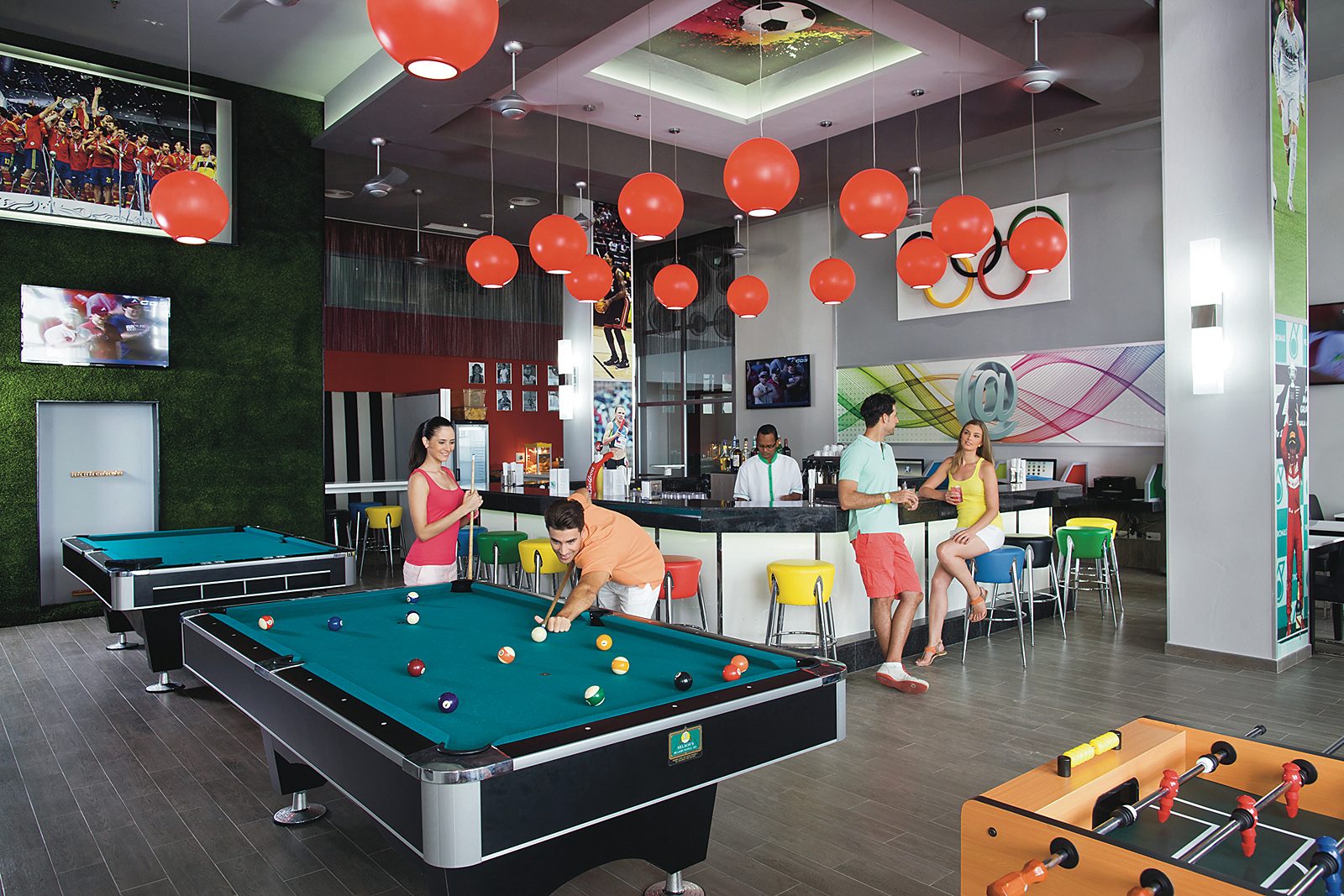 24 hour sports bar