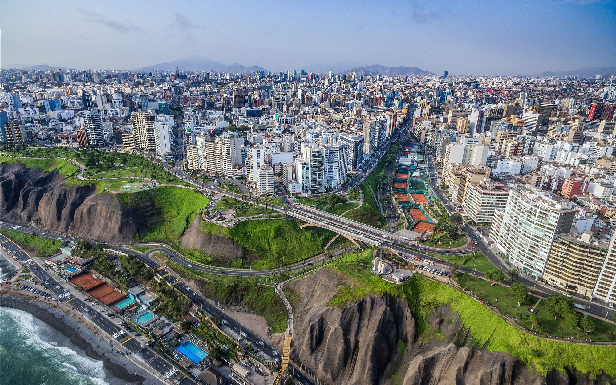 The Miraflores cliffs, Lima