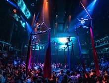 Coco Bongo show